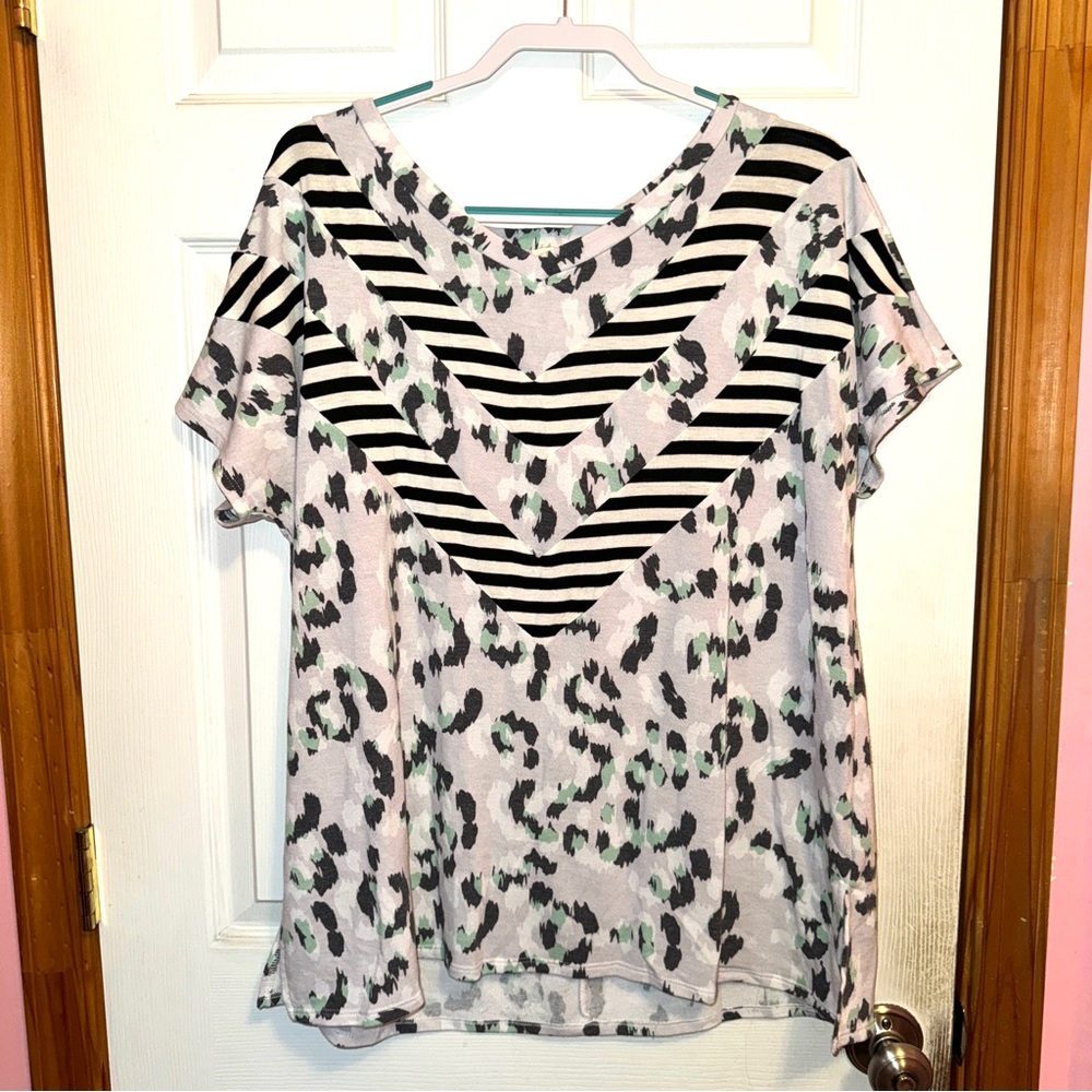Sew In Love Black and White Striped Short Sleeve Top
